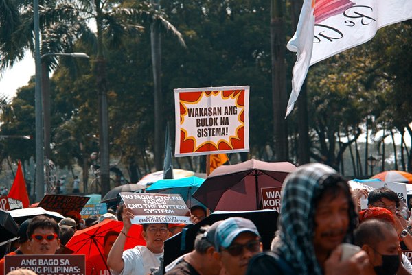 Acheter une maison à deux : le guide pratique pour réussir